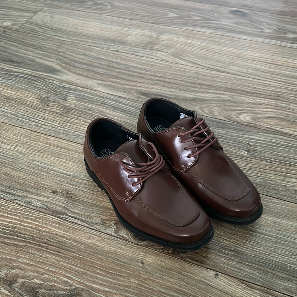Boys dress shoes